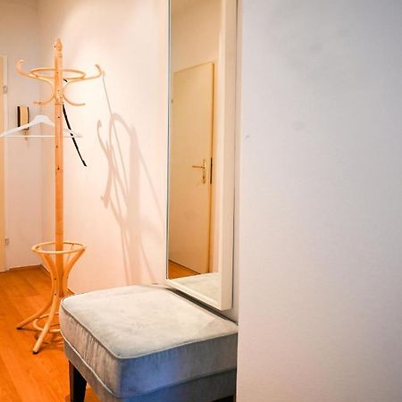 Backpacker Apartment Bahnhof Vienne Extérieur photo
