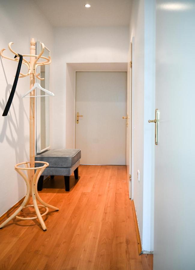 Backpacker Apartment Bahnhof Vienne Extérieur photo